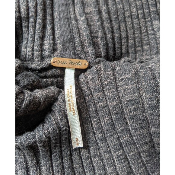 Free People Carly Cowl Sweater Top Knit Ribbed Size Small - Picture 11 of 11